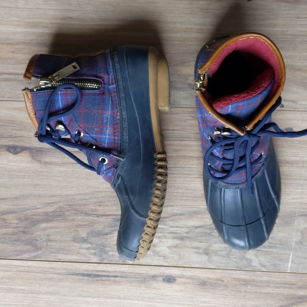 Tommy Hilfiger duck boots - Picture 4 of 11